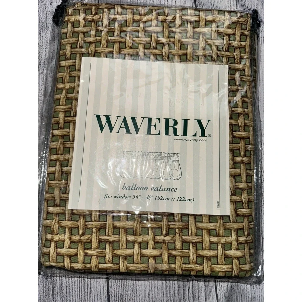 Waverly Balloon Valance Tikki Mist Curtain Basket Weave Green Pattern NEW 79